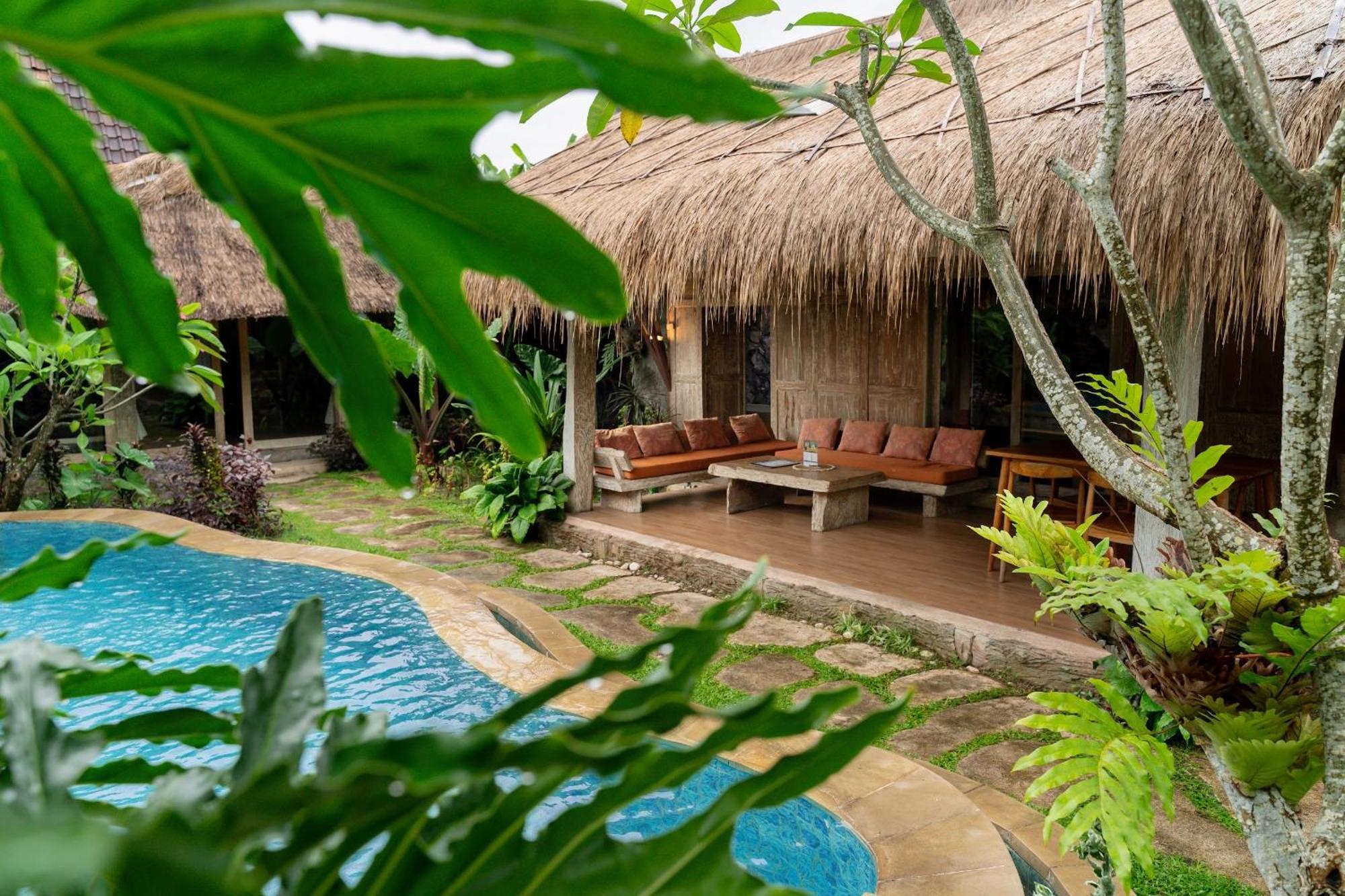 Puri Samaira Villa Tanjung  Luaran gambar
