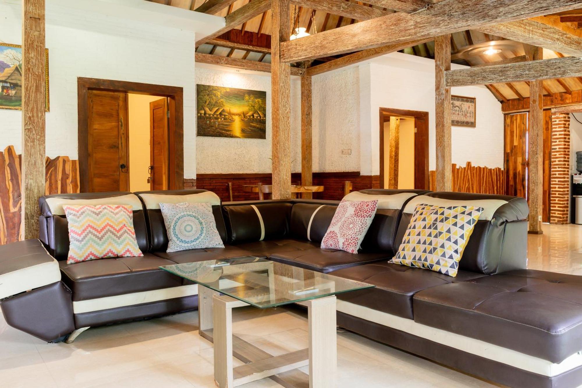 Puri Samaira Villa Tanjung  Luaran gambar