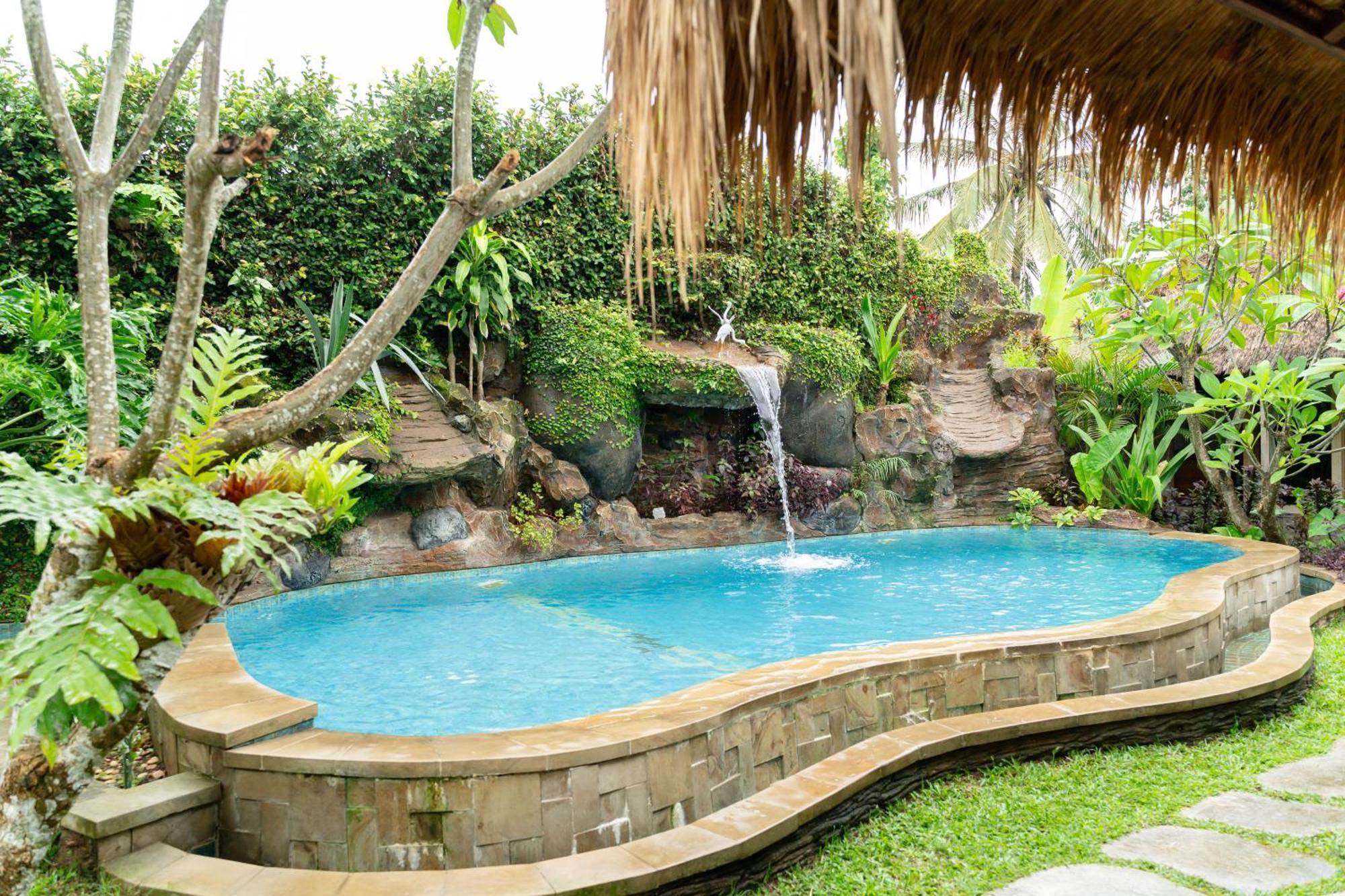 Puri Samaira Villa Tanjung  Luaran gambar