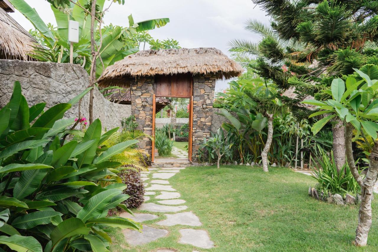 Puri Samaira Villa Tanjung  Luaran gambar